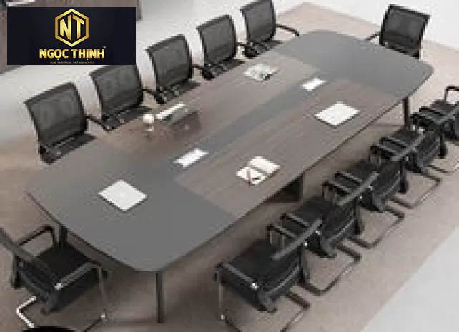 Các mẫu bàn làm việc tập thể chất lượng phù hợp cho làm việc theo nhóm và tập thể được sản xuất tại Nội Thất Ngọc Thịnh